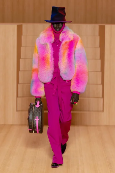 Look 39